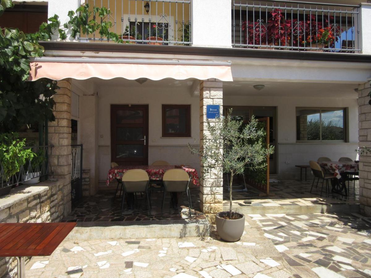 Haus Roko Apartamento Rovinj Exterior foto