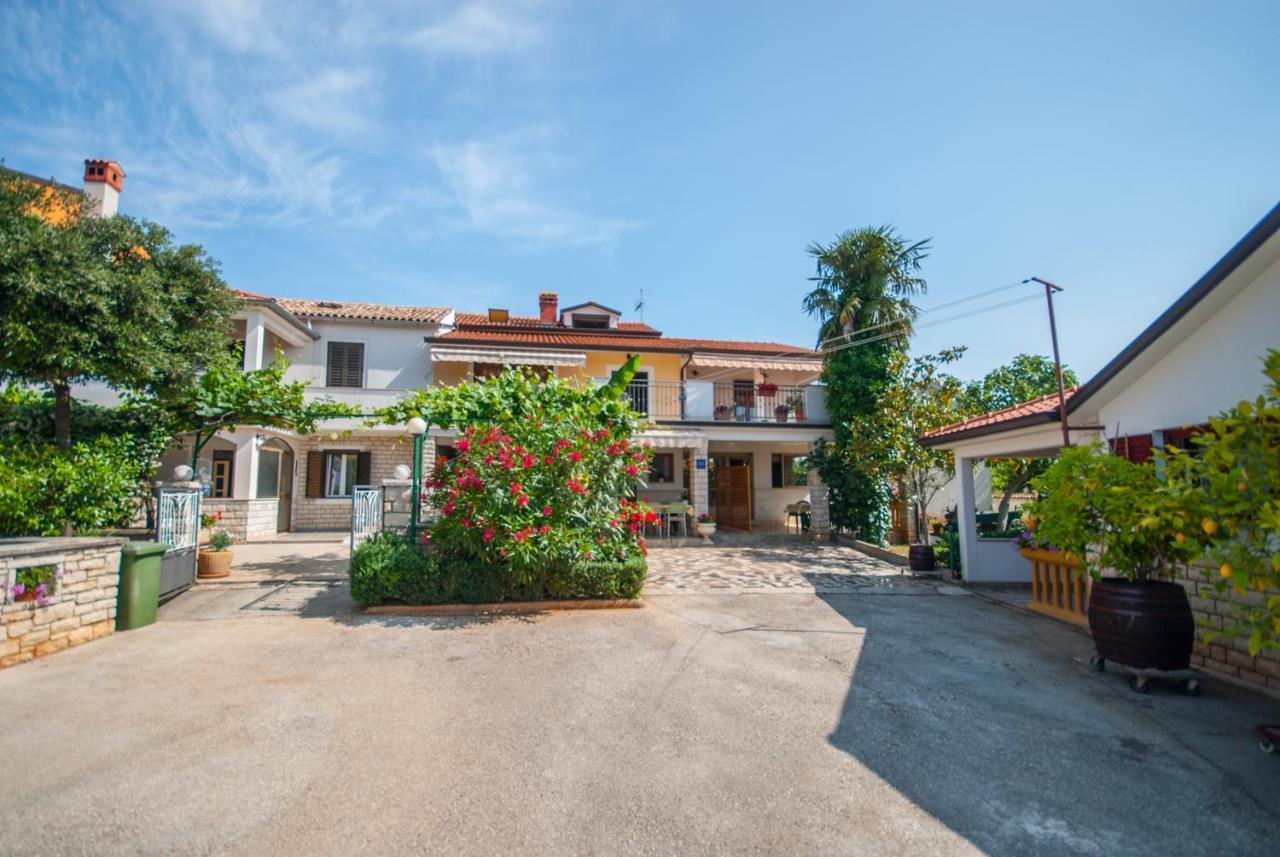 Haus Roko Apartamento Rovinj Exterior foto