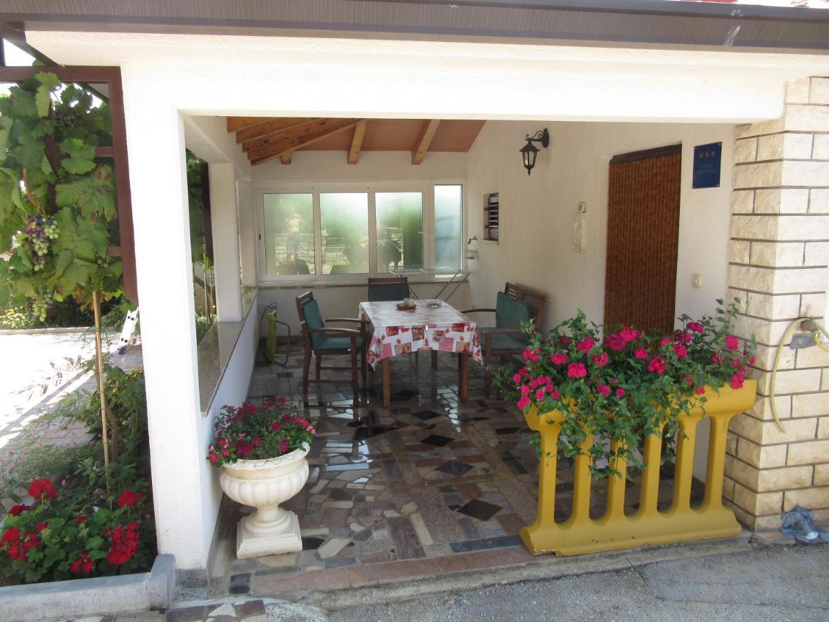 Haus Roko Apartamento Rovinj Exterior foto